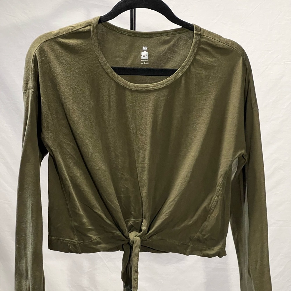 ME to WE Green Front Tie Long Sleeve